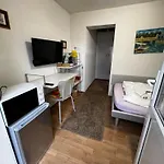 No.5 - Apartmenthaus In * Stein bei Nurnberg