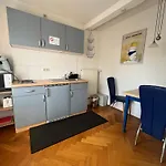 No.5 - Apartmenthaus In *