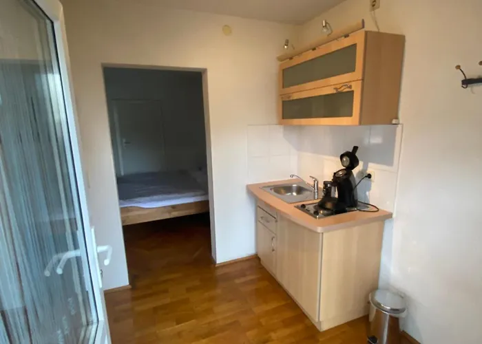No.5 - Apartmenthaus In *